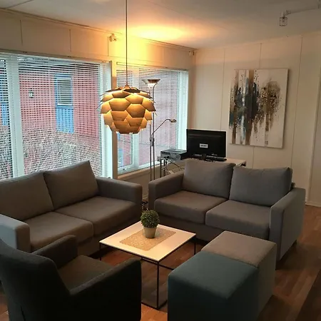 Мотель Camp Skytterhuset Хаммерфест