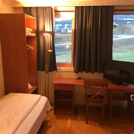 Camp Skytterhuset 3* Хаммерфест
