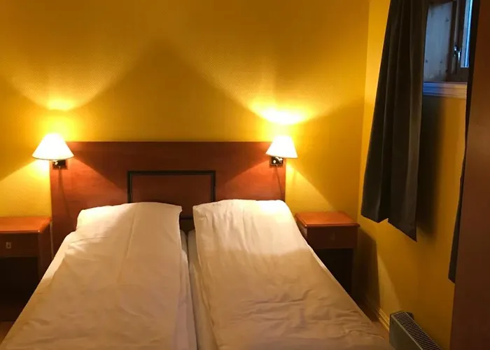 Camp Skytterhuset מוטל 3*