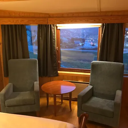 Camp Skytterhuset 모텔 함메르페스트